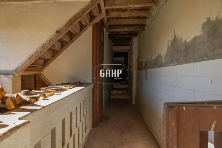 Moradia T3 para Venda em Lorvão Foto 6