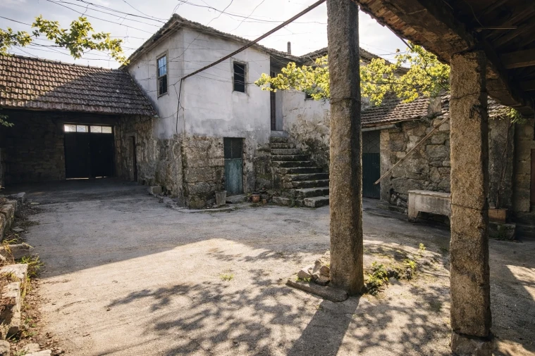 Quinta T0 para Venda em Meixomil Foto 8