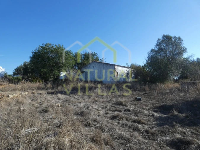 Terreno Misto para Venda em Faro (Sé e São Pedro) Foto 1