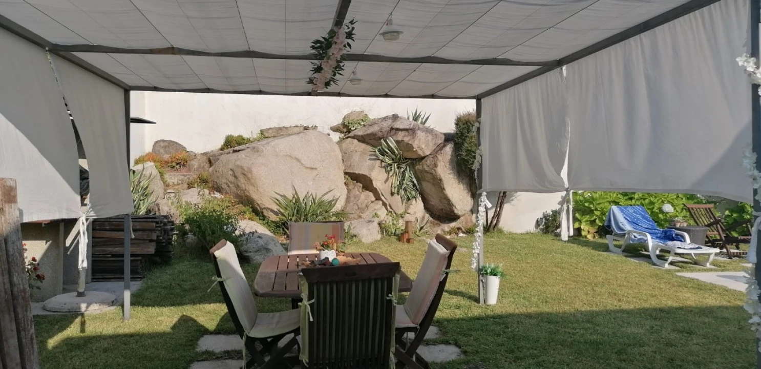 Moradia T4 para Venda em Loivo Foto 34