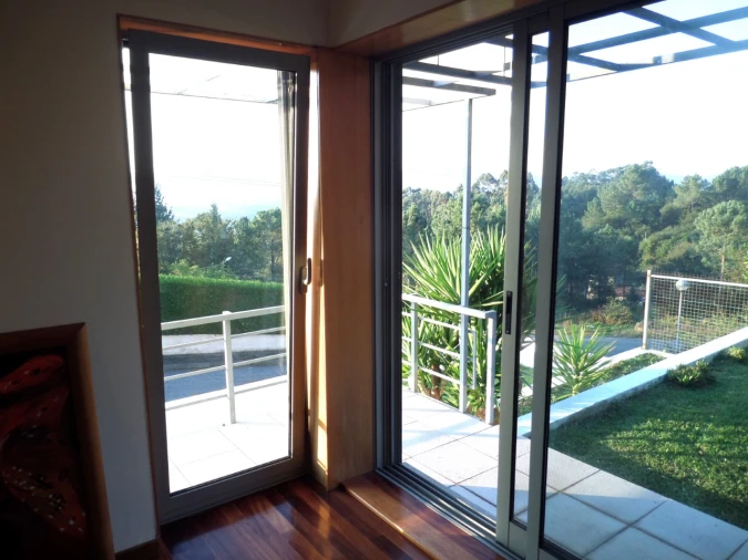 Moradia T4 para Venda em Loivo Foto 30