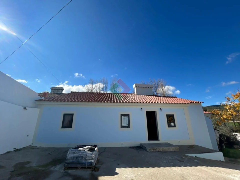 Moradia T3 para Venda em São Salvador da Aramenha Foto 1