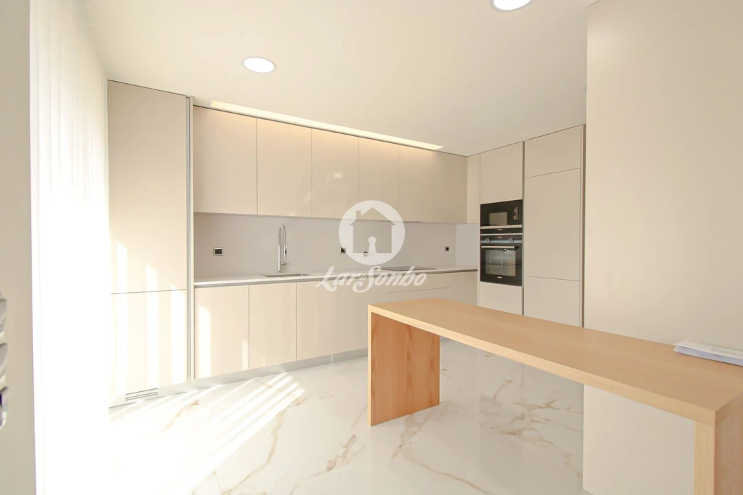 Apartamento T4 para Venda em Póvoa de Varzim, Beiriz e Argivai Foto 8