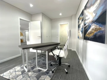 Apartamento T3 para Venda em Quelfes