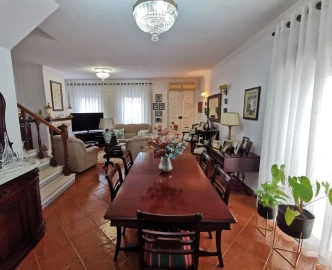 Moradia T3 para Venda em Olhão