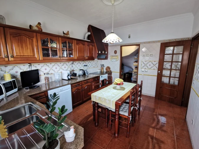 Moradia T3 para Venda em Olhão Foto 5