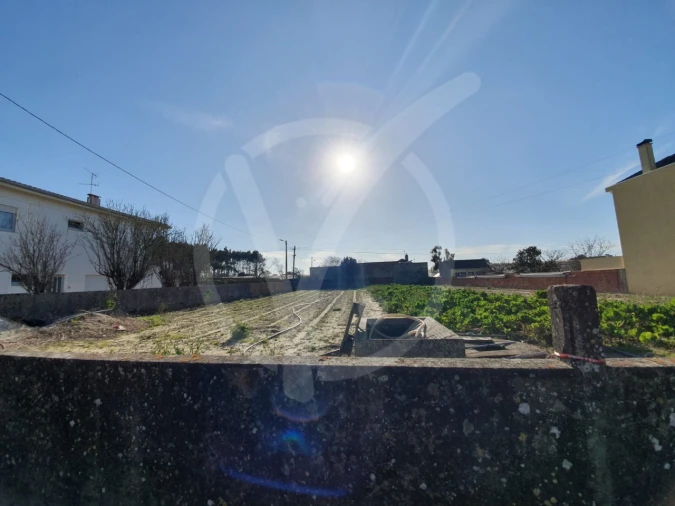 Terreno para Venda em Aguçadoura e Navais Foto 1