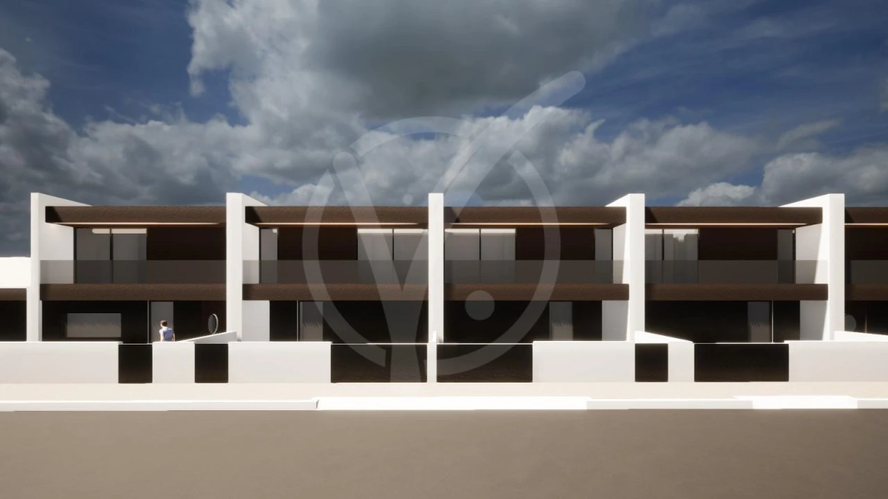 Moradia T3 para Venda em Fajozes Foto 12