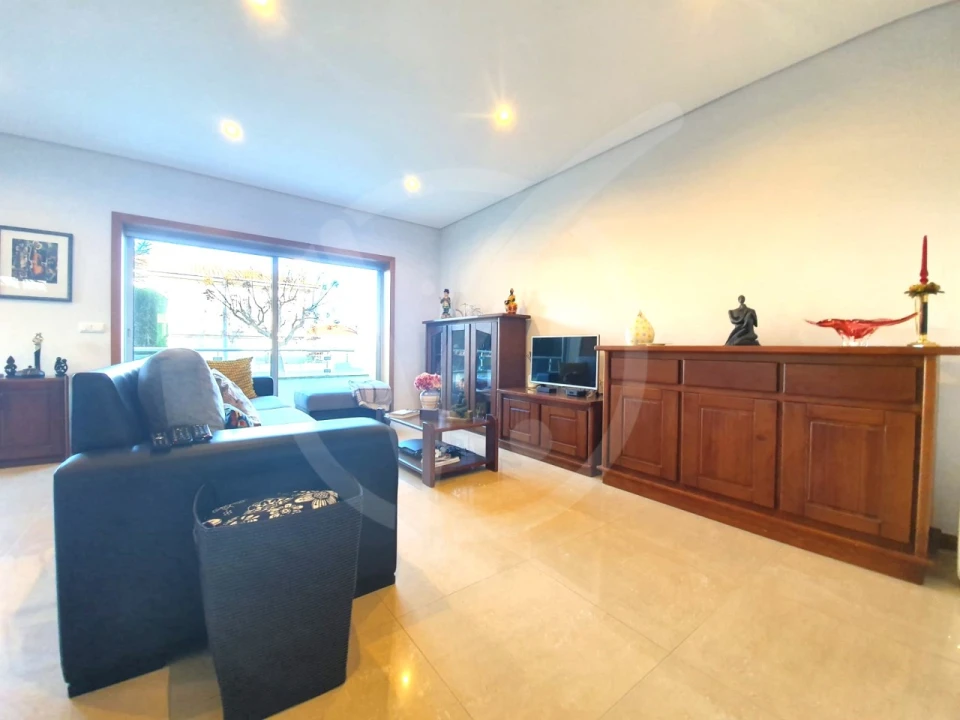 Moradia T4 para Venda em Touguinha e Touguinhó Foto 4