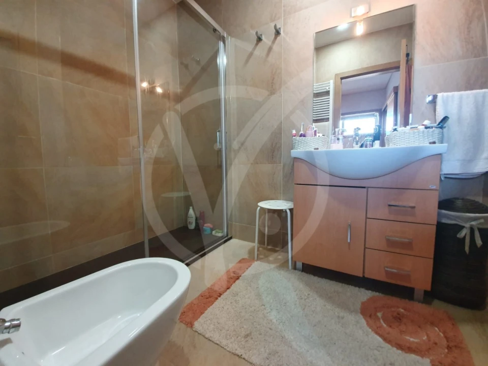 Moradia T4 para Venda em Touguinha e Touguinhó Foto 24