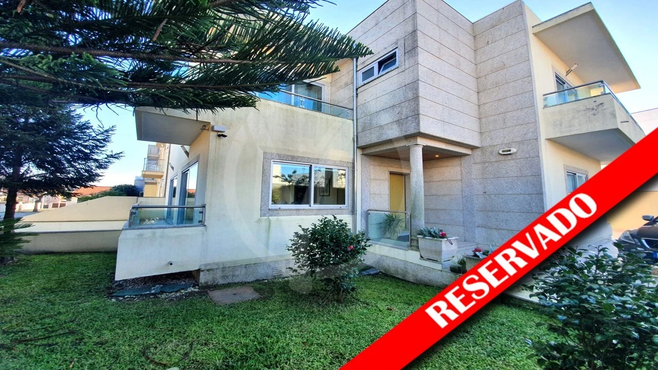 Moradia T4 para Venda em Touguinha e Touguinhó Foto 1