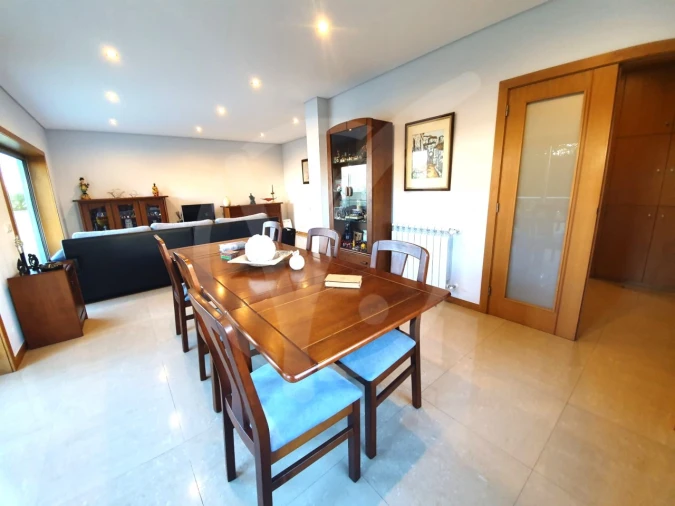 Moradia T4 para Venda em Touguinha e Touguinhó Foto 5