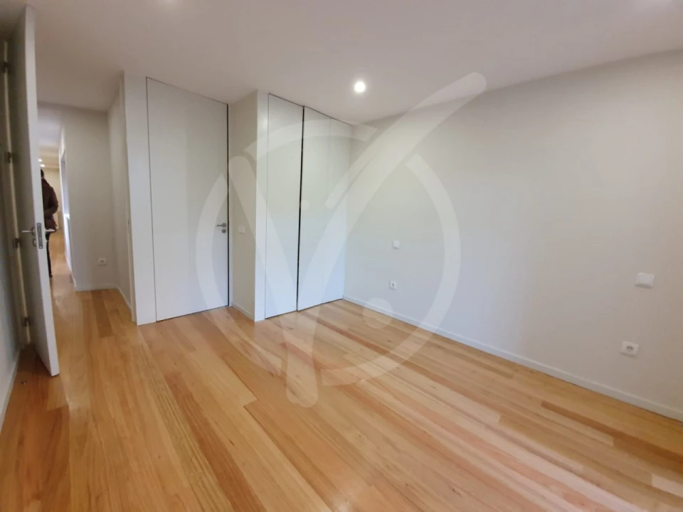 Apartamento T3 para Venda em Póvoa de Varzim, Beiriz e Argivai Foto 4