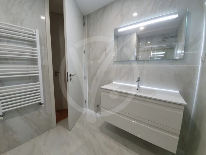Apartamento T3 para Venda em Póvoa de Varzim, Beiriz e Argivai Foto 10