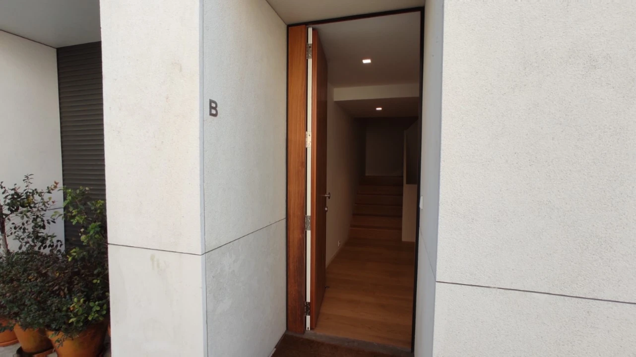 Apartamento T3 para Venda em Aldoar, Foz do Douro e Nevogilde Foto 9