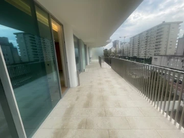 Apartamento T2 para Venda em Lordelo do Ouro e Massarelos