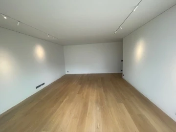 Apartamento T2 para Venda em Lordelo do Ouro e Massarelos