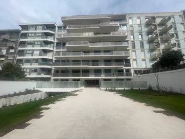 Apartamento T2 para Venda em Lordelo do Ouro e Massarelos