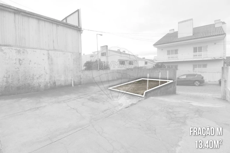 Garagem para Venda em Rio Tinto