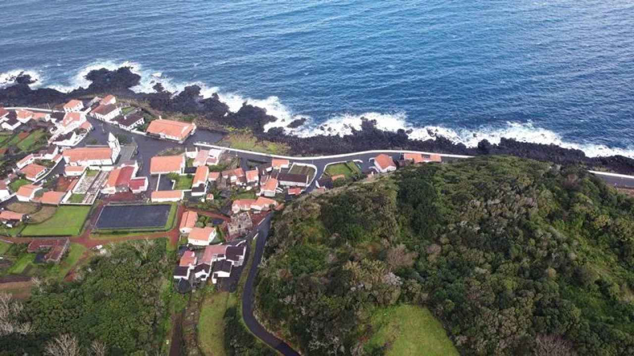 Moradia T5 para Venda em Santo Amaro Foto 11