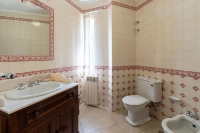 Moradia T10 para Venda em Penafiel