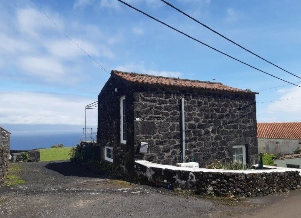 Moradia T3 para Venda em Ribeirinha Foto 30