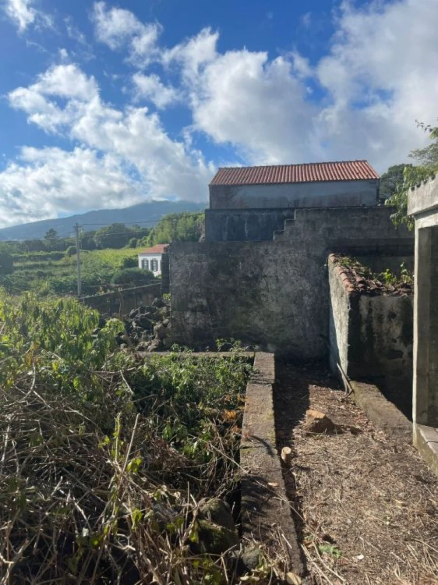 Moradia T5 para Venda em São Roque do Pico Foto 18