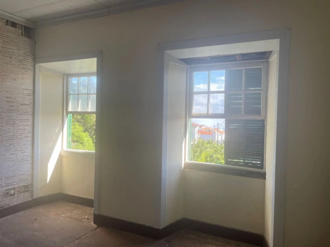 Moradia T5 para Venda em São Roque do Pico Foto 17