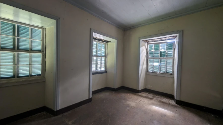 Moradia T5 para Venda em São Roque do Pico Foto 24