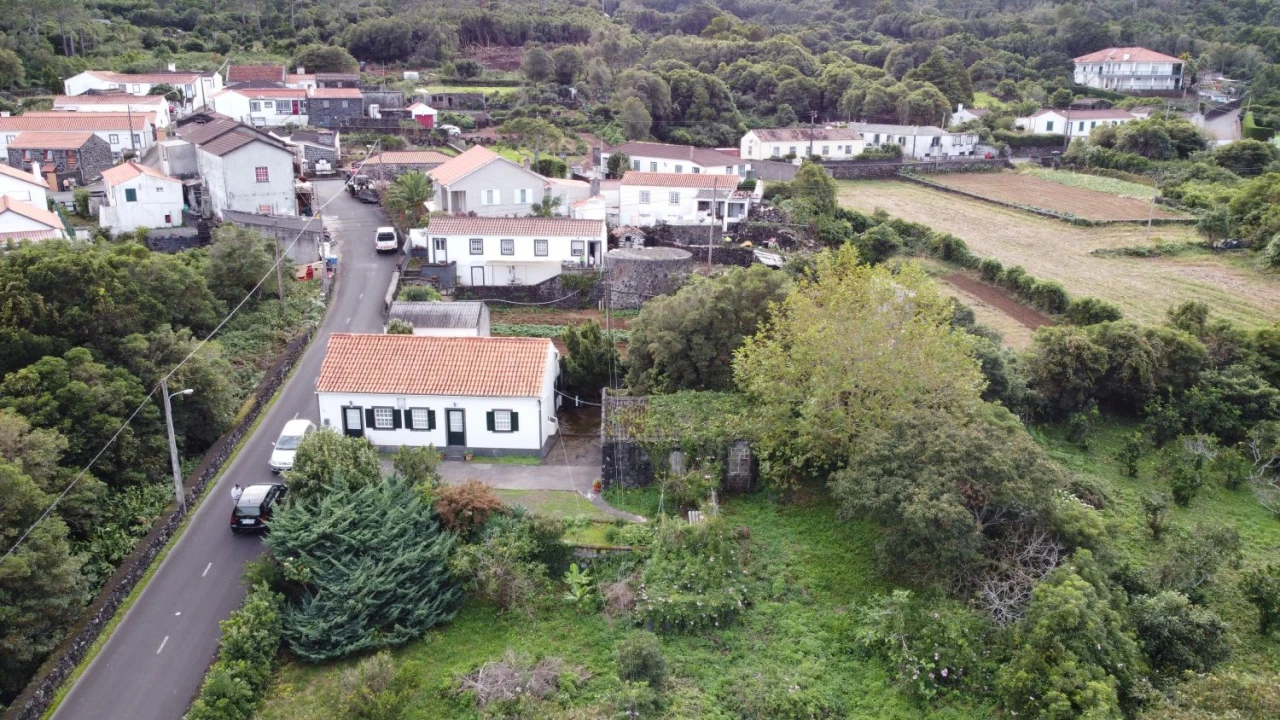 Moradia T3 para Venda em São Roque do Pico Foto 8