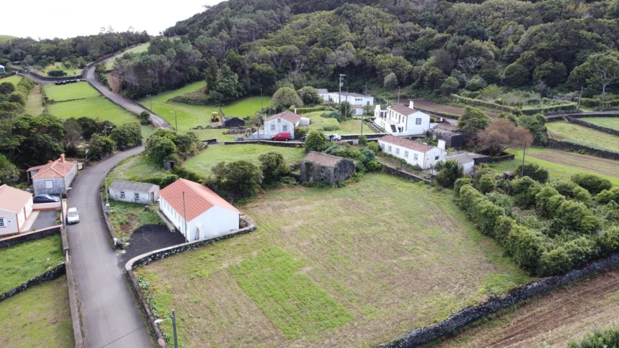 Moradia T4 para Venda em Piedade Foto 12