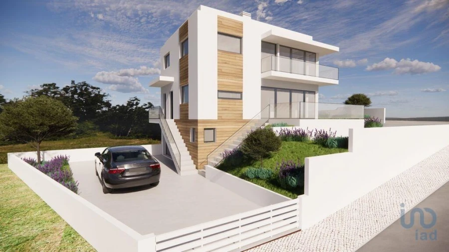 Moradia T3 para Venda em Santa Maria do Castelo e Santiago e Santa Susana Foto 3