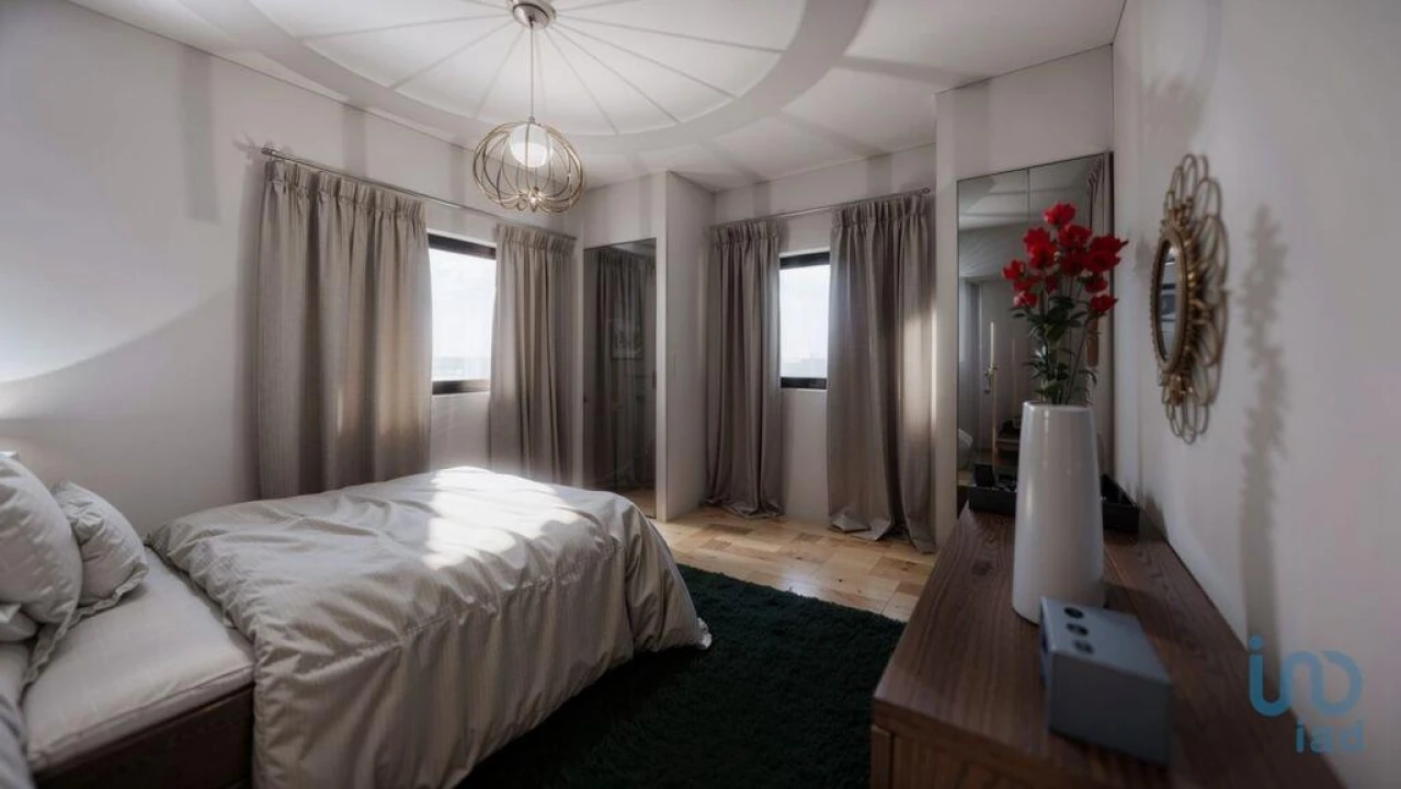 Moradia T3 para Venda em Santa Maria do Castelo e Santiago e Santa Susana Foto 13