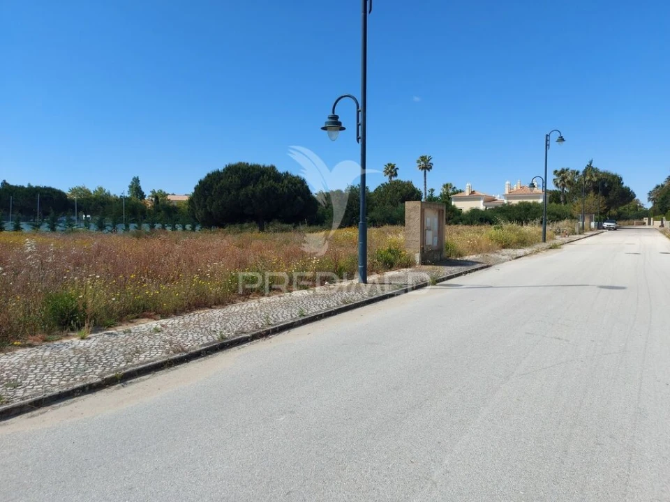 Terreno para Venda em Bensafrim e Barão de São João Foto 12