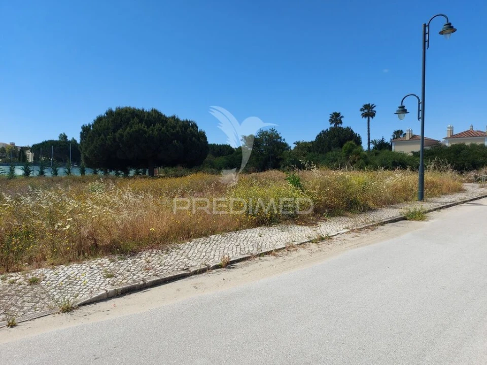 Terreno para Venda em Bensafrim e Barão de São João Foto 13