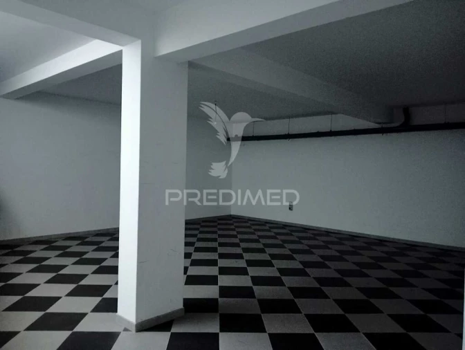 Loja para Arrendamento em Arrimal e Mendiga Foto 12