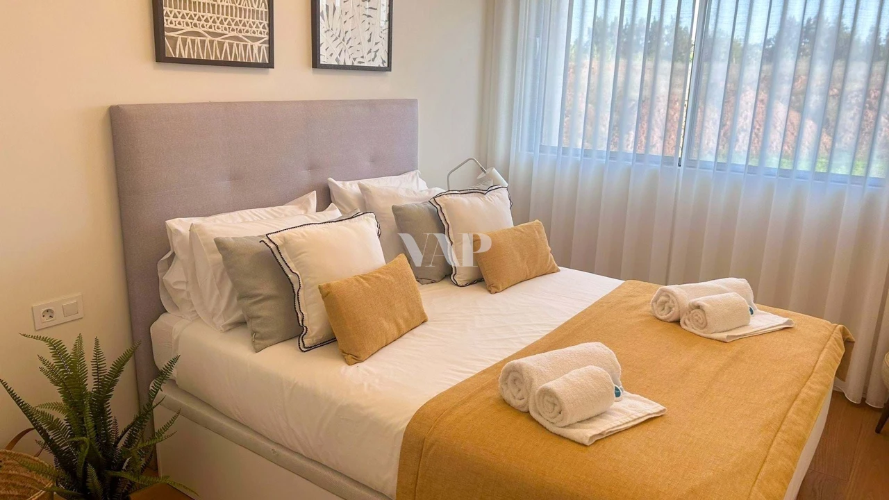 Apartamento T2 para Venda em Quarteira Foto 6