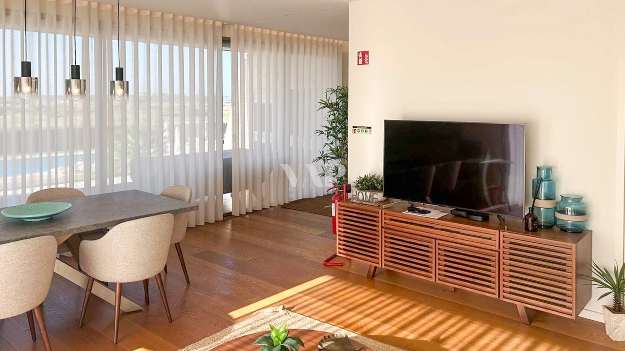 Apartamento T2 para Venda em Quarteira Foto 4