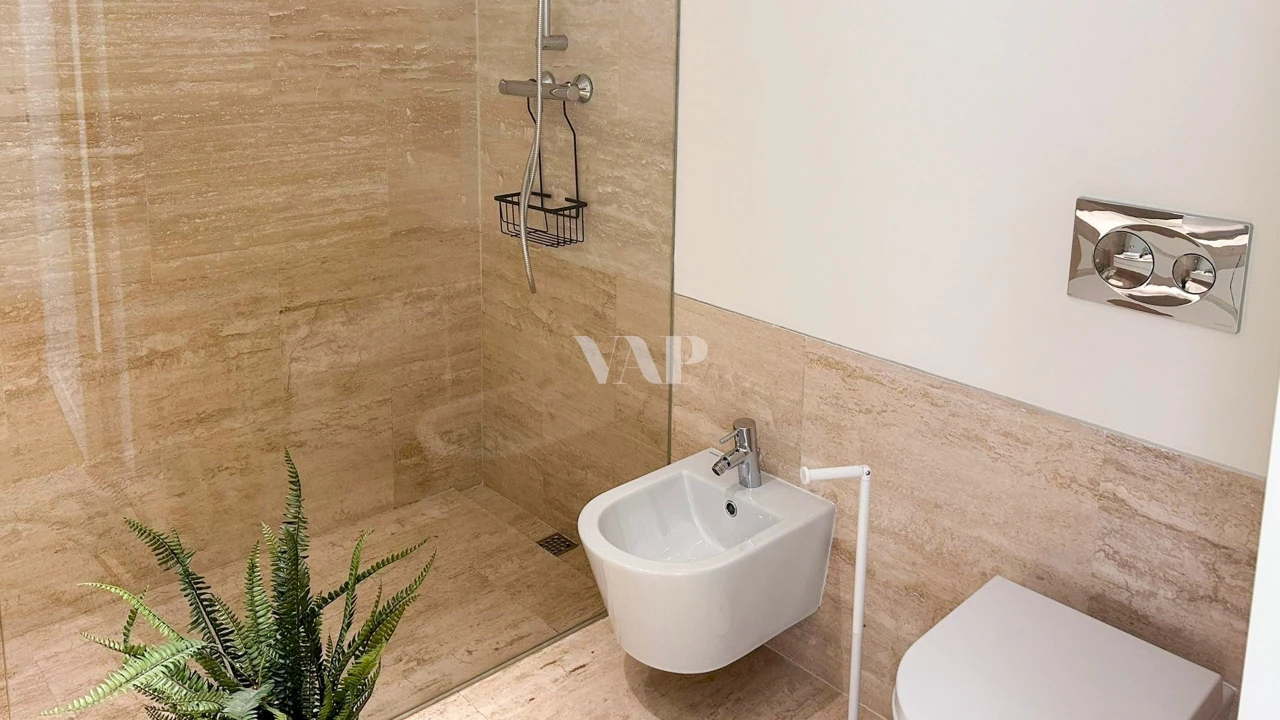 Apartamento T2 para Venda em Quarteira Foto 12