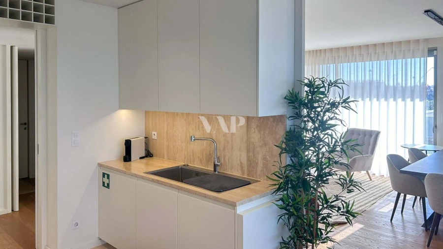 Apartamento T2 para Venda em Quarteira Foto 9