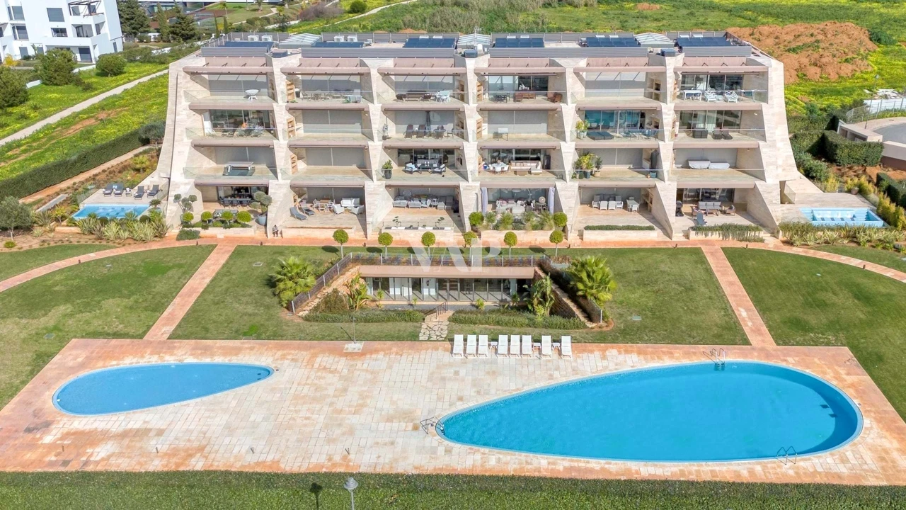 Apartamento T2 para Venda em Quarteira Foto 1
