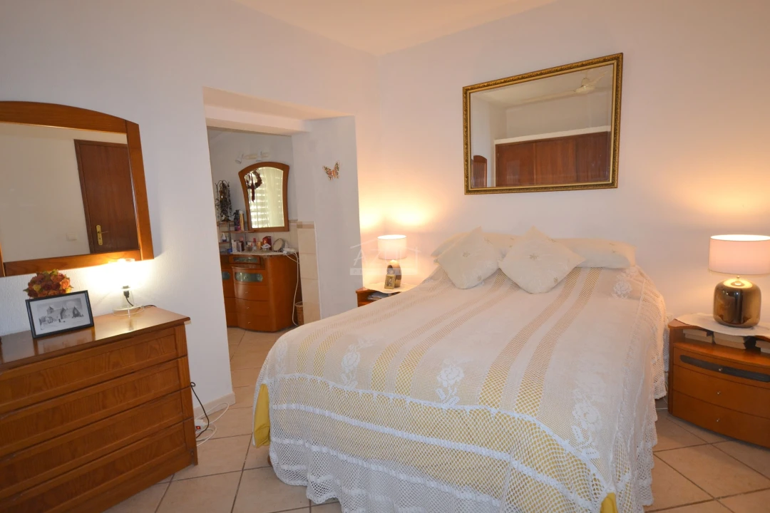 Moradia T2 para Venda em Boliqueime Foto 16