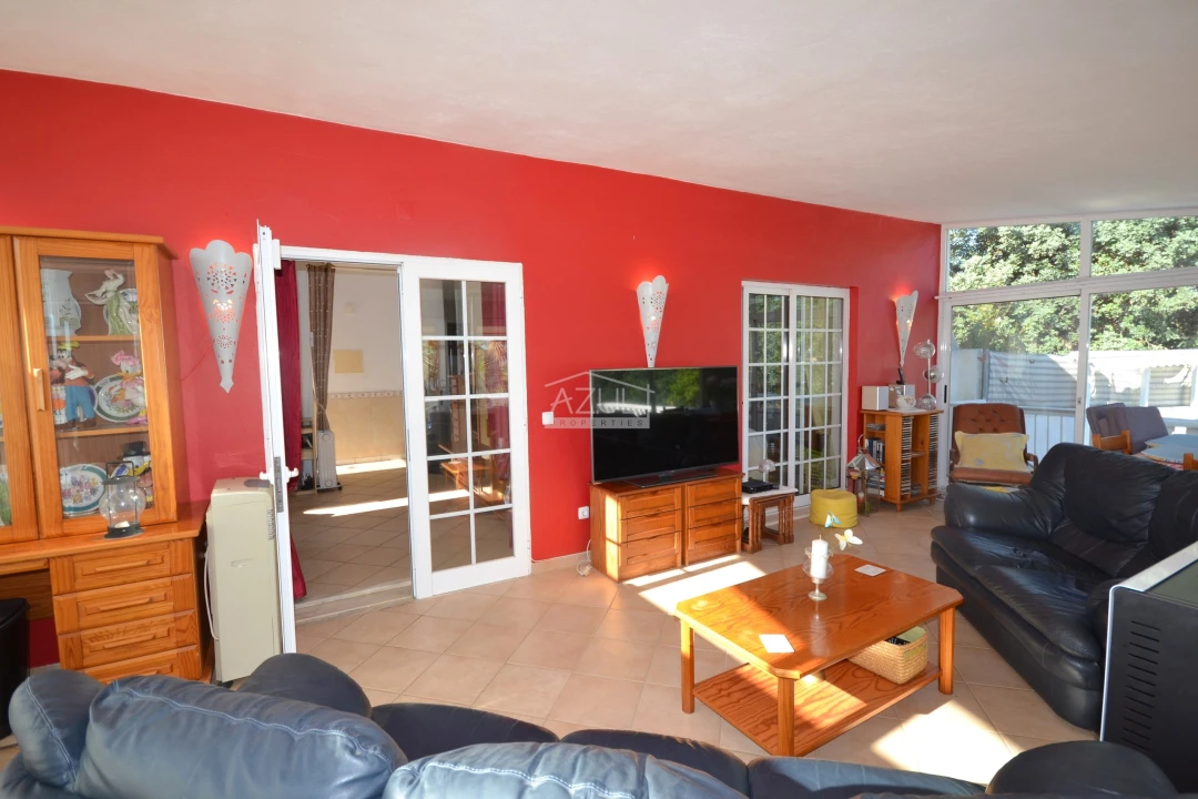 Moradia T2 para Venda em Boliqueime Foto 10