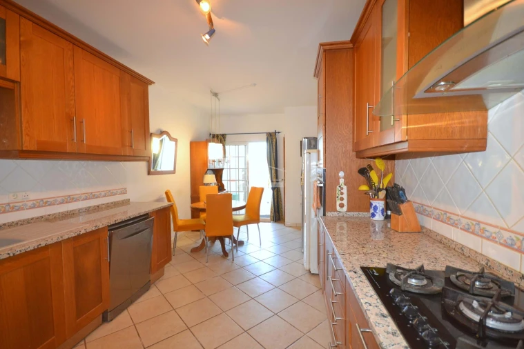 Moradia T2 para Venda em Boliqueime Foto 14