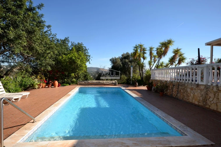 Moradia T2 para Venda em Boliqueime Foto 4