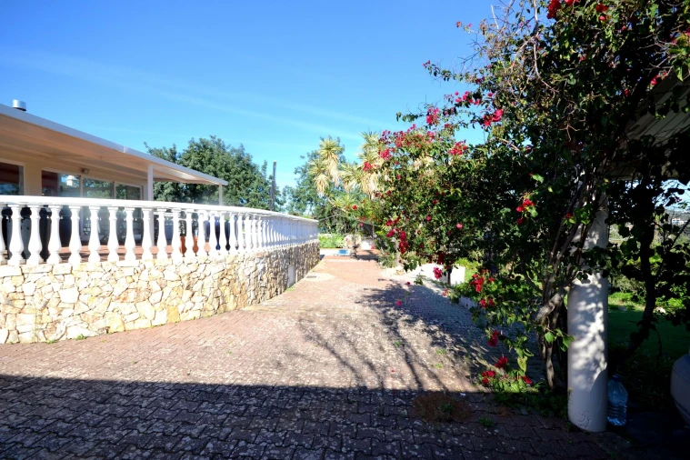 Moradia T2 para Venda em Boliqueime Foto 31