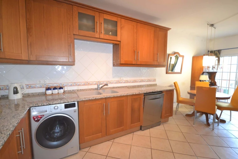 Moradia T2 para Venda em Boliqueime Foto 15