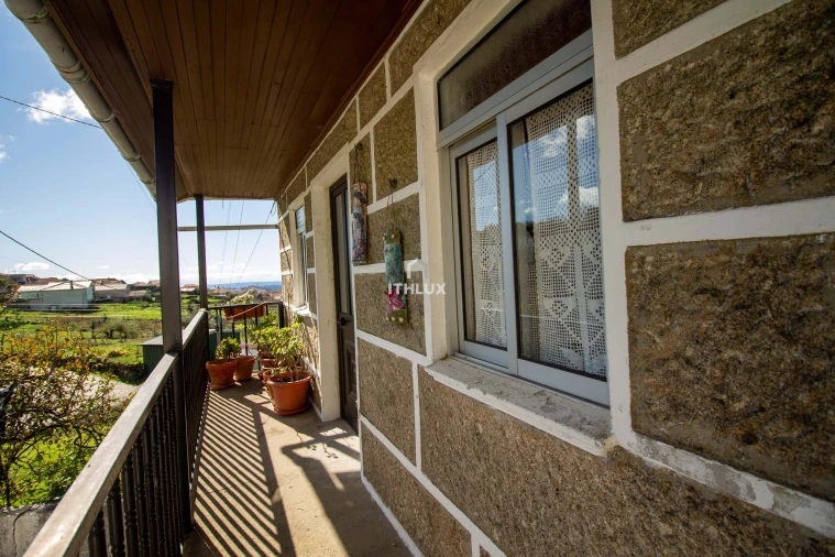 Moradia T3 para Venda em Picão e Ermida Foto 3