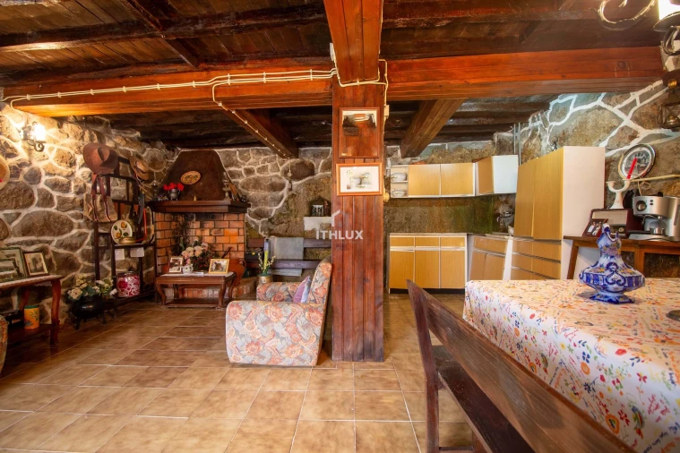 Moradia T3 para Venda em Picão e Ermida Foto 12