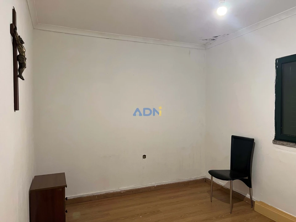 Moradia T4 para Venda em Salgueiro do Campo Foto 22